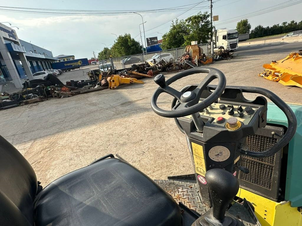 Straßenwalze Ammann ARX 26: das Bild 8