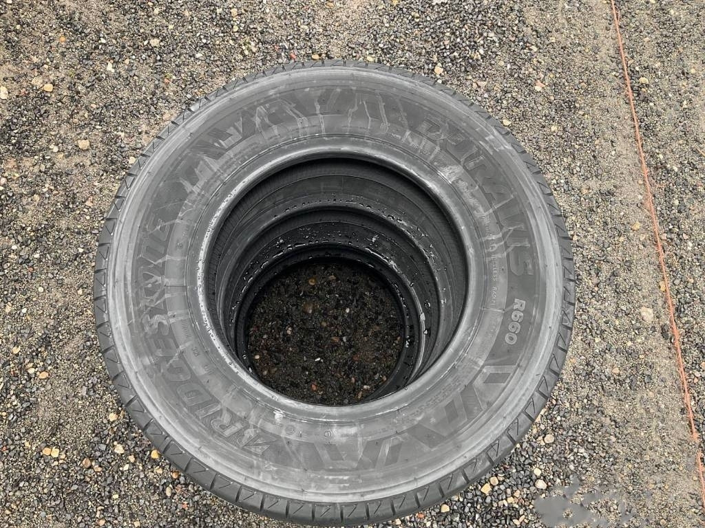 Bridgestone Duravis 215/70 R15C TYRES - Reifen für LKW: das Bild 3 Bridgestone Duravis 215/70 R15C TYRES - Reifen für LKW: das Bild 3