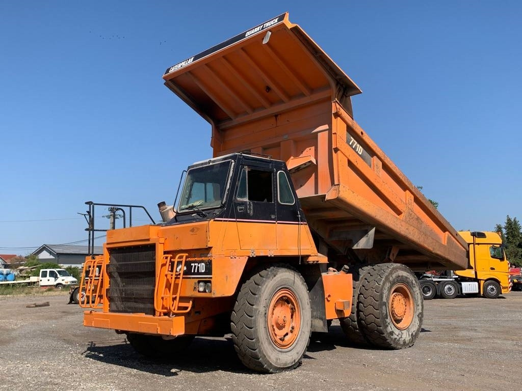 CAT 771 D - Dumper Starr: das Bild 2 CAT 771 D - Dumper Starr: das Bild 2