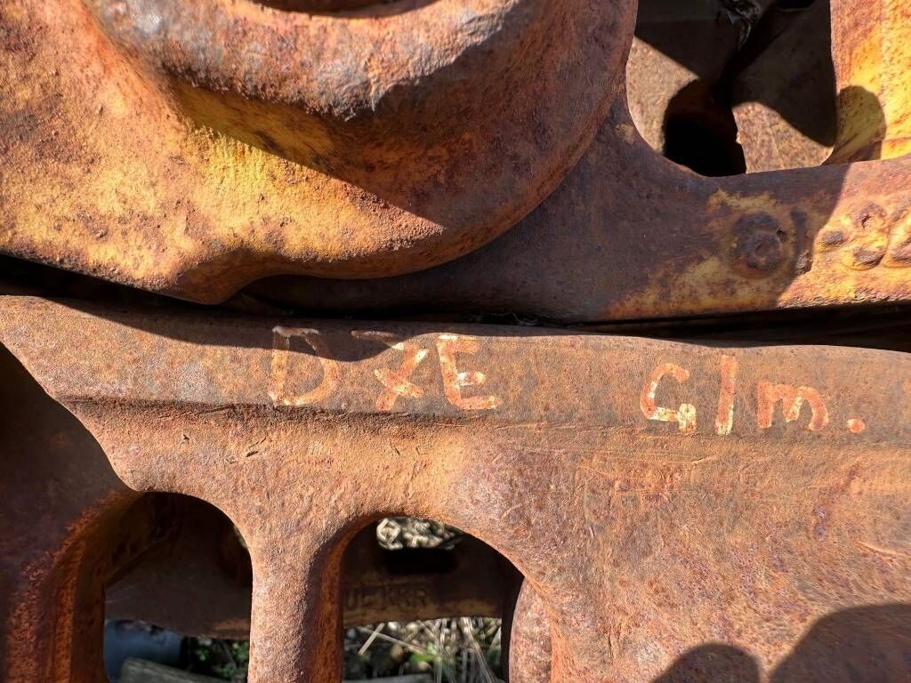 CAT D 6 R CAT D 6 R - Kette für Baumaschine: das Bild 2 CAT D 6 R CAT D 6 R - Kette für Baumaschine: das Bild 2