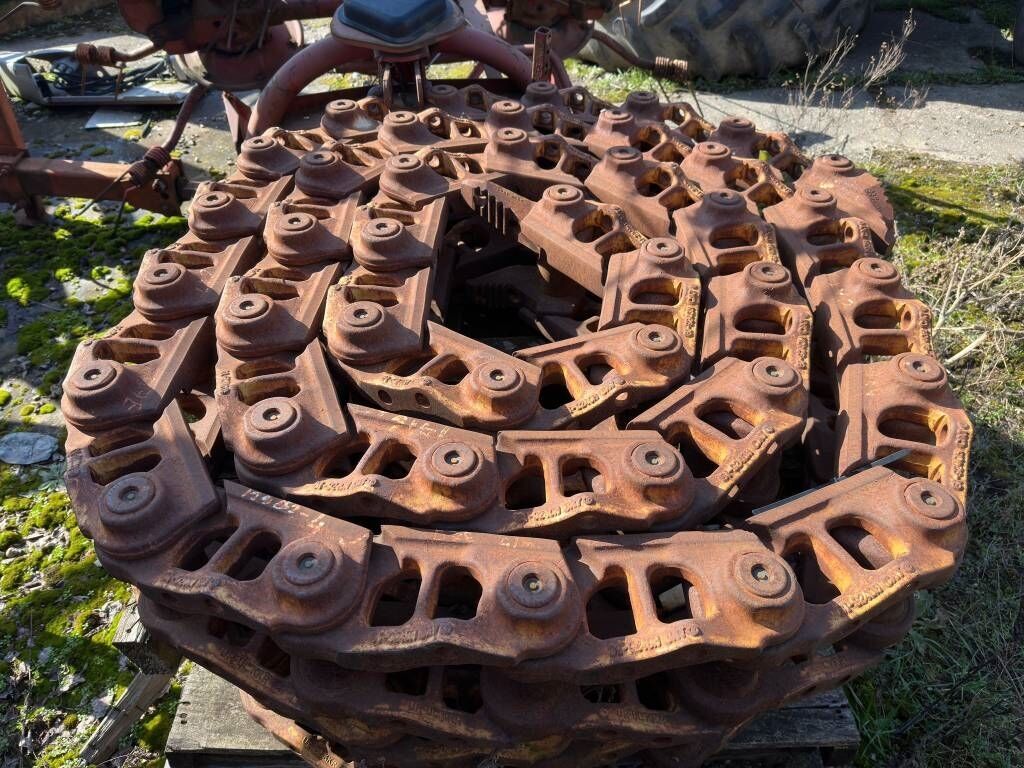 CAT D 6 R - Kette für Baumaschine: das Bild 1 CAT D 6 R - Kette für Baumaschine: das Bild 1