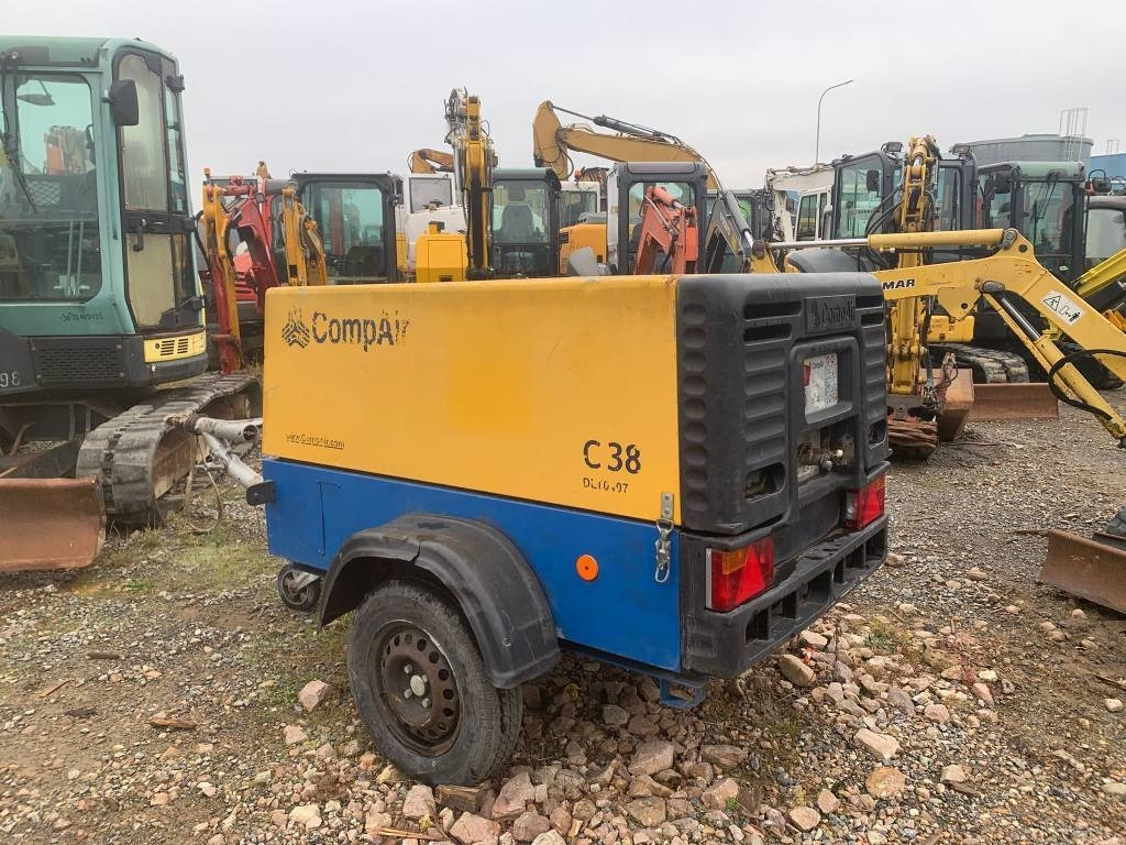 Compair DLT 0407 - Luftkompressor: das Bild 2 Compair DLT 0407 - Luftkompressor: das Bild 2