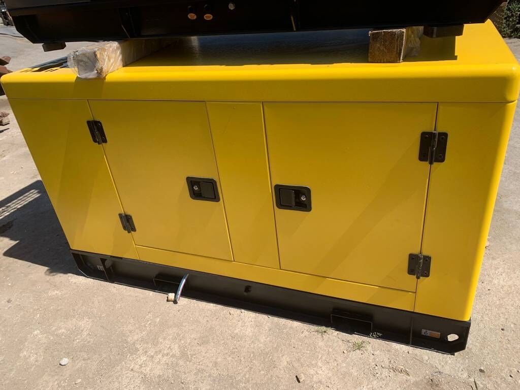 Compal VG-R30 Compal VG-R30 - Stromgenerator: das Bild 2 Compal VG-R30 Compal VG-R30 - Stromgenerator: das Bild 2
