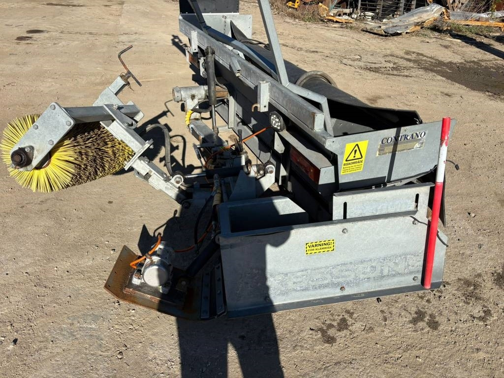 Contrano CH-KL - Kehrbesen: das Bild 3 Contrano CH-KL - Kehrbesen: das Bild 3