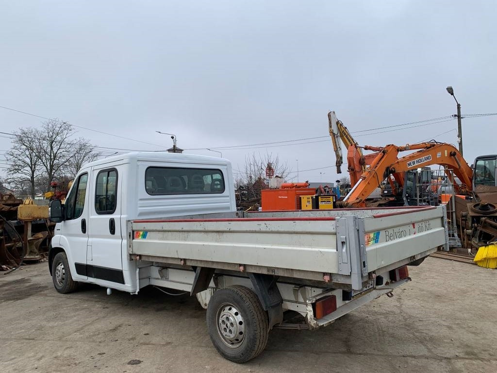 Fiat Ducato - Pritsche Transporter: das Bild 4 Fiat Ducato - Pritsche Transporter: das Bild 4