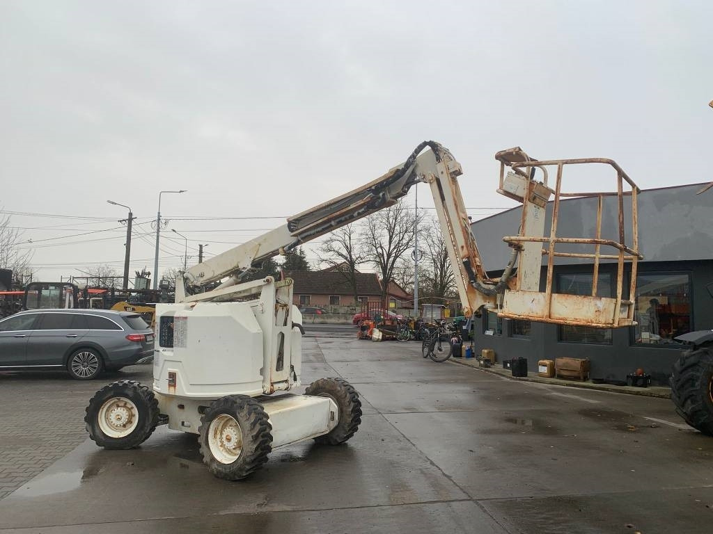 Genie Z 34/22 N - Gelenkarmbühne: das Bild 2 Genie Z 34/22 N - Gelenkarmbühne: das Bild 2
