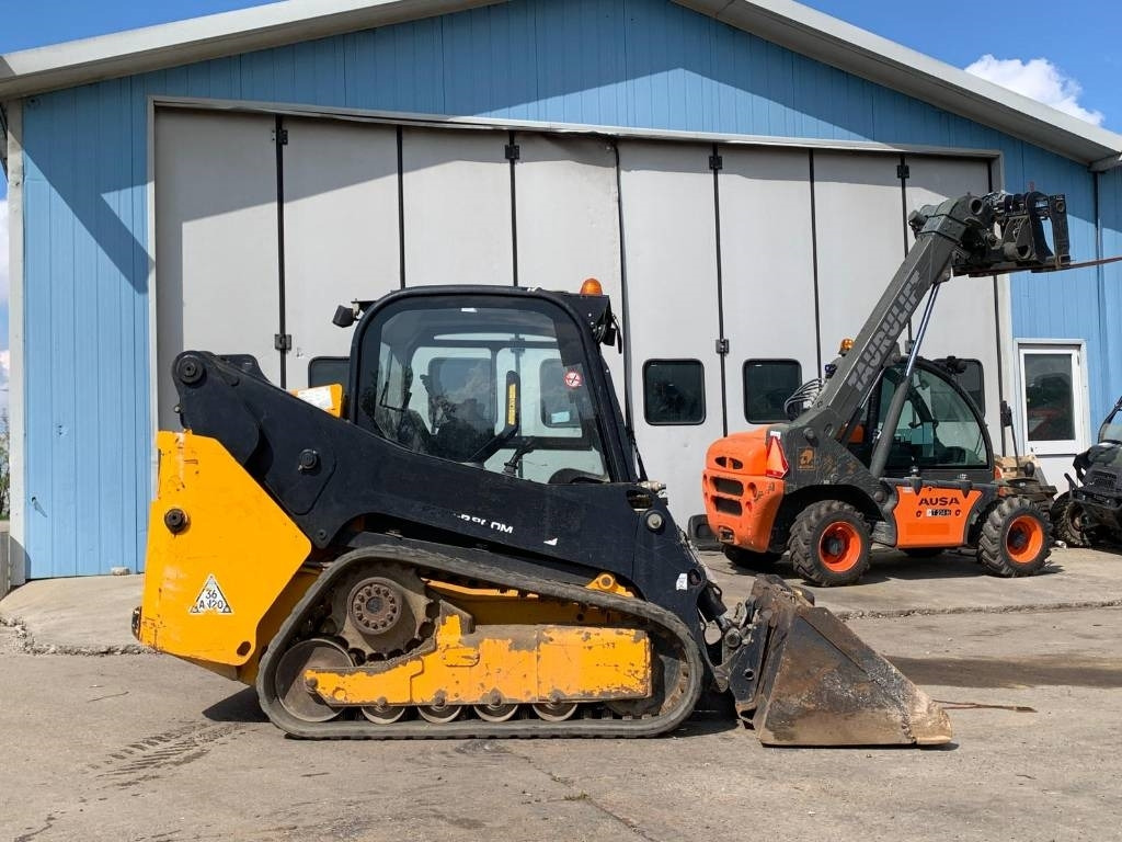 JCB 205 T T4 - Kompaktlader: das Bild 3 JCB 205 T T4 - Kompaktlader: das Bild 3