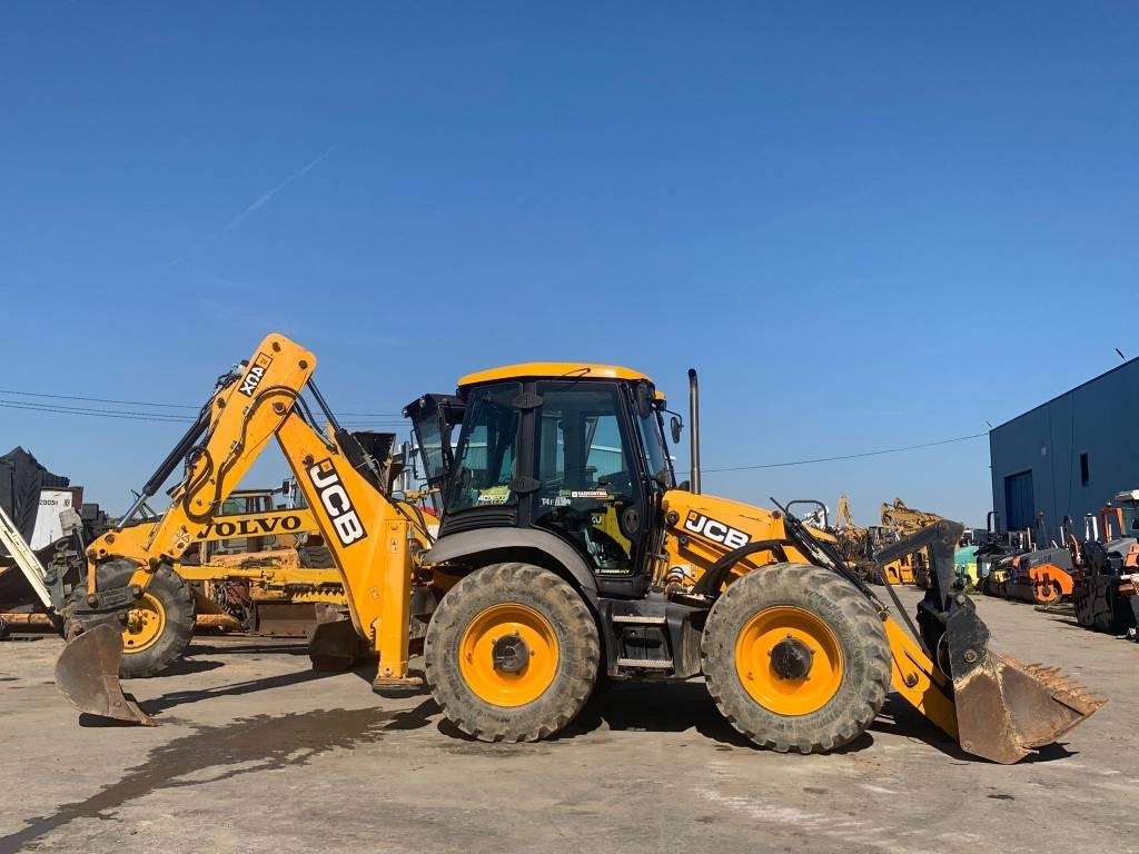 JCB 4 CX - Baggerlader: das Bild 2 JCB 4 CX - Baggerlader: das Bild 2