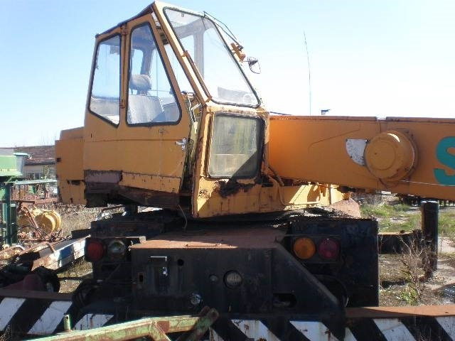 Kato 16T - Mobilkran: das Bild 5 Kato 16T - Mobilkran: das Bild 5