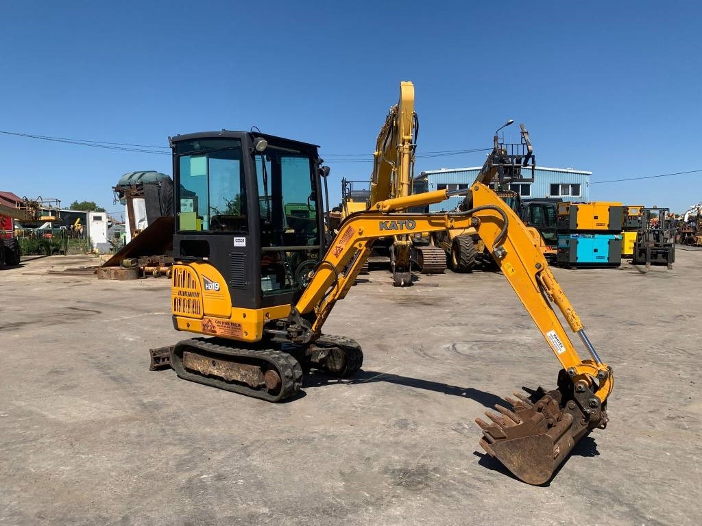 Kato 19VXE - Minibagger: das Bild 4 Kato 19VXE - Minibagger: das Bild 4