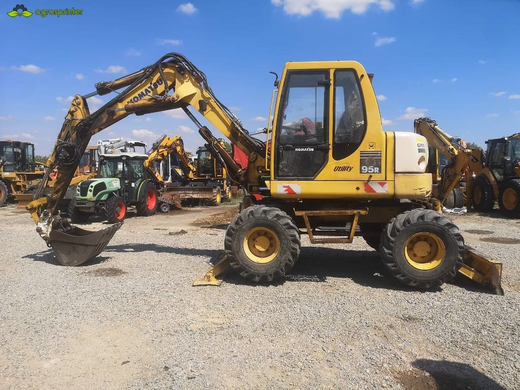 Komatsu PW 95 - Minibagger: das Bild 3 Komatsu PW 95 - Minibagger: das Bild 3
