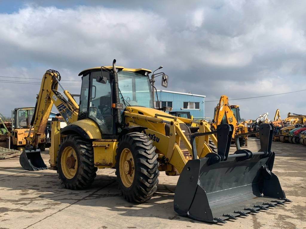 Komatsu WB 97 S - Baggerlader: das Bild 1 Komatsu WB 97 S - Baggerlader: das Bild 1