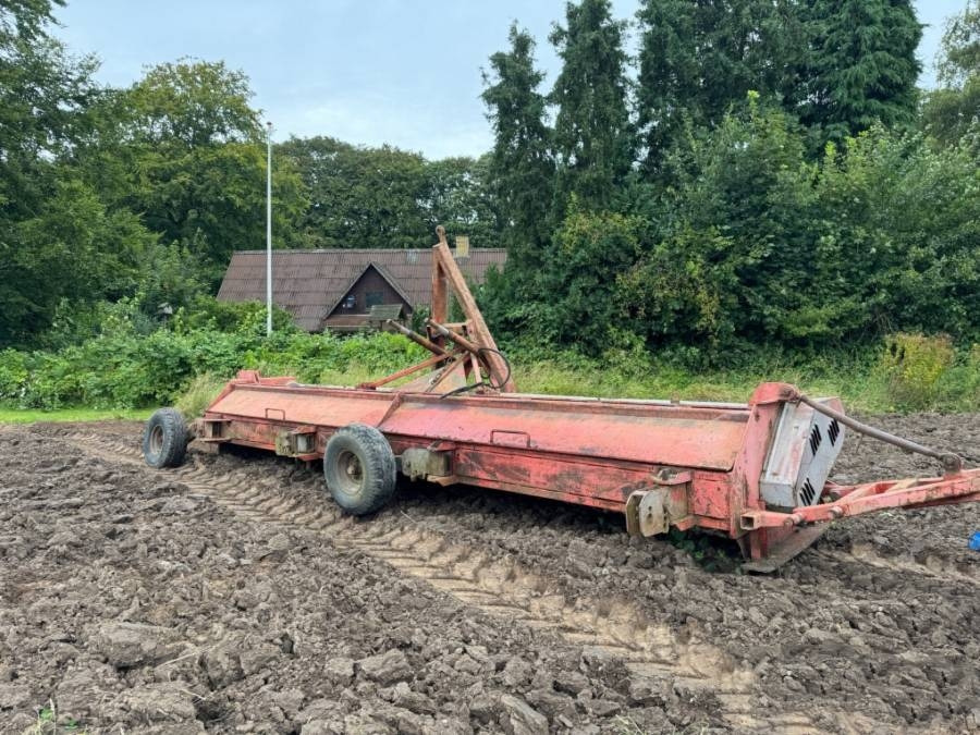 Kuhn 6 - Pflug: das Bild 1 Kuhn 6 - Pflug: das Bild 1