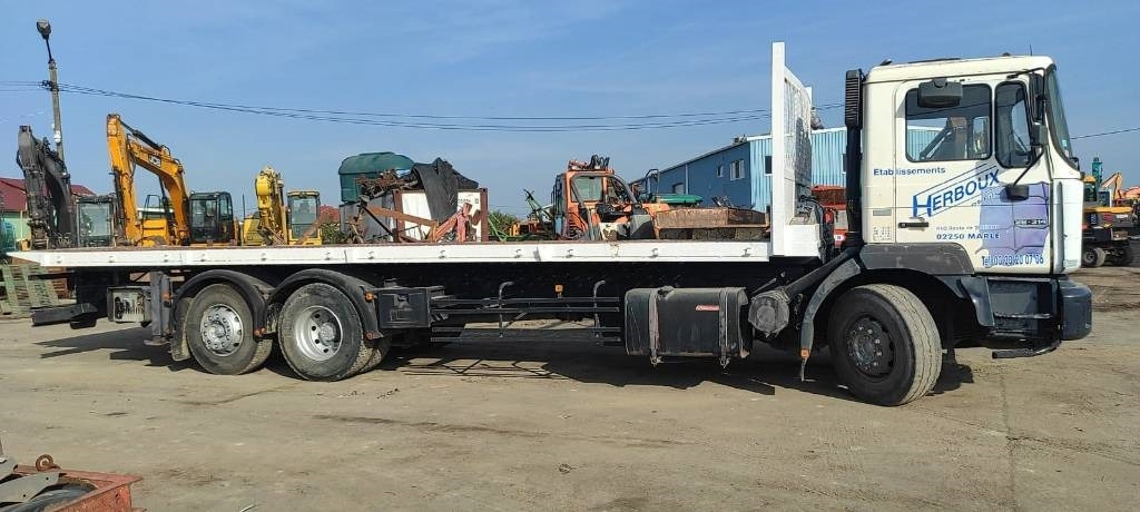 MAN 26.314 - Autotransporter LKW: das Bild 4 MAN 26.314 - Autotransporter LKW: das Bild 4