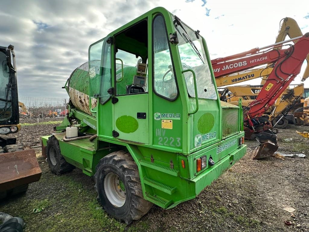 Merlo 3500 DBM EV - Fahrmischer: das Bild 2 Merlo 3500 DBM EV - Fahrmischer: das Bild 2