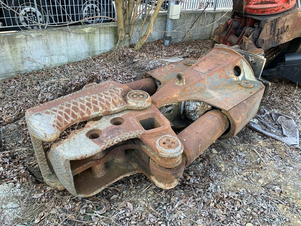 Montabert MBDA450 - Erdbohrer: das Bild 1 Montabert MBDA450 - Erdbohrer: das Bild 1