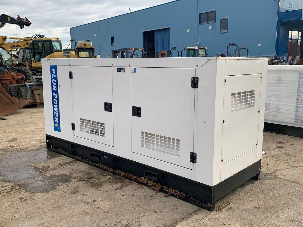 Plus Power GF2-180 - Stromgenerator: das Bild 1 Plus Power GF2-180 - Stromgenerator: das Bild 1