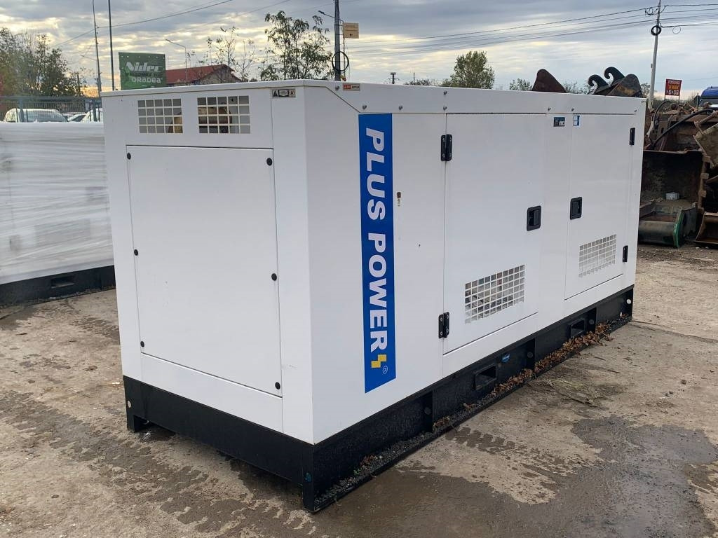 Plus Power GF2-180 - Stromgenerator: das Bild 3 Plus Power GF2-180 - Stromgenerator: das Bild 3