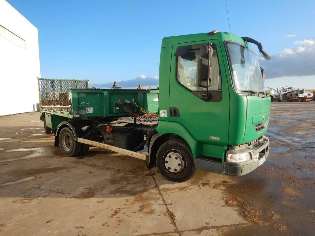 Renault Midlum 220 DCI - Koffer LKW: das Bild 3 Renault Midlum 220 DCI - Koffer LKW: das Bild 3