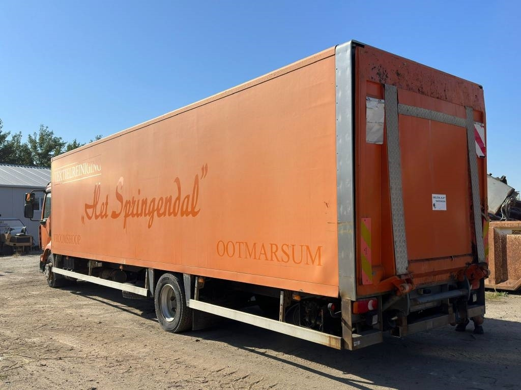 Renault Midlum 220 DCI - Koffer LKW: das Bild 2 Renault Midlum 220 DCI - Koffer LKW: das Bild 2