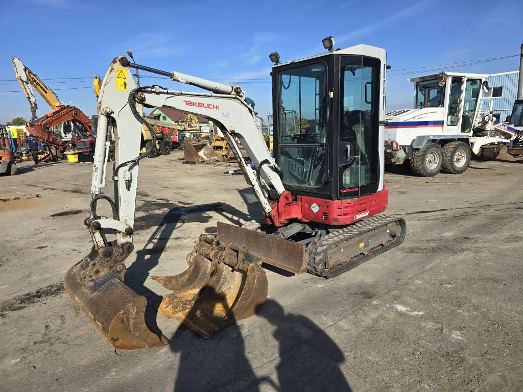 Takeuchi TB 23 R - Minibagger: das Bild 1 Takeuchi TB 23 R - Minibagger: das Bild 1