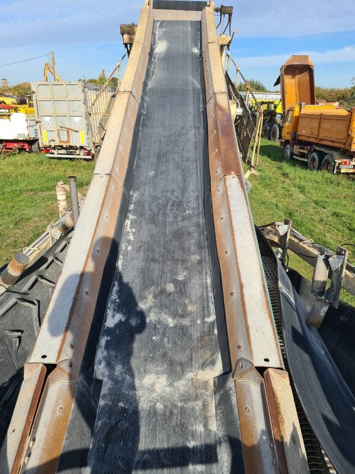 Siebmaschine Terex Finlay 683 SUPERTRAK: das Bild 6