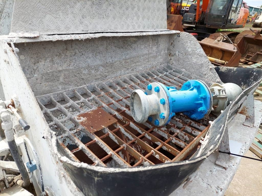 Stationäre Betonpumpe Utranazz SCH60C: das Bild 7