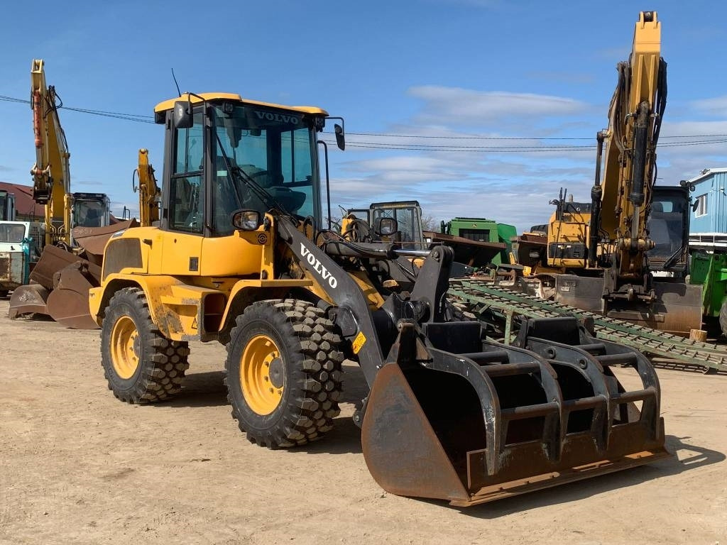 Volvo L 35 G - Radlader: das Bild 2 Volvo L 35 G - Radlader: das Bild 2