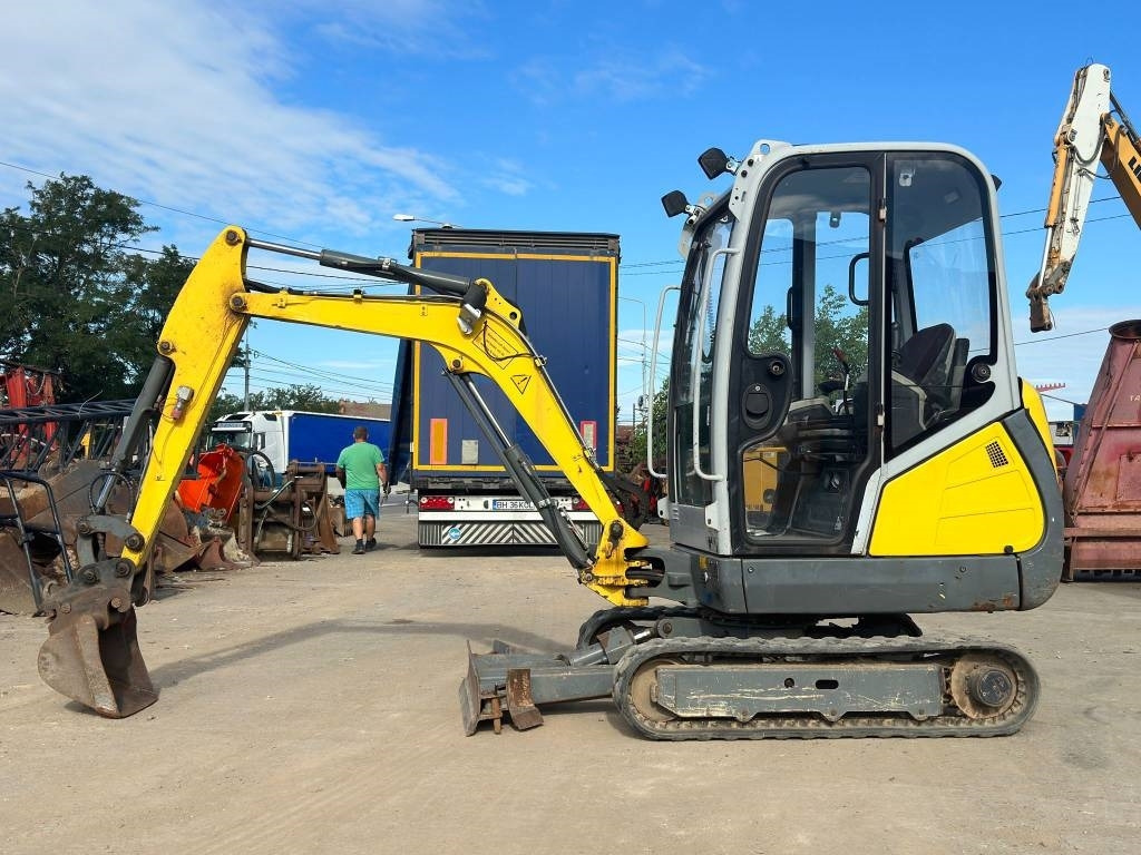 Wacker Neuson ET 18 - Minibagger: das Bild 2 Wacker Neuson ET 18 - Minibagger: das Bild 2