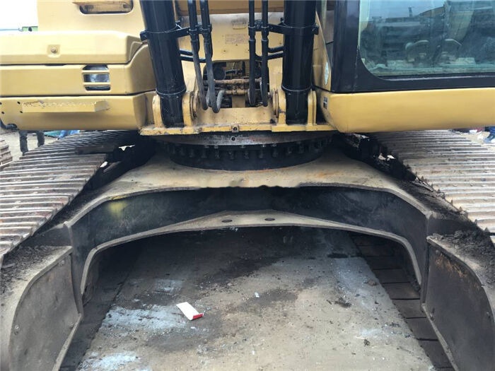 Caterpillar 325DL - Kettenbagger: das Bild 1 Caterpillar 325DL - Kettenbagger: das Bild 1