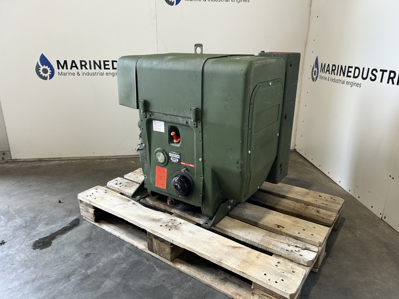 Hatz 2L30C - Motor: das Bild 2 Hatz 2L30C - Motor: das Bild 2
