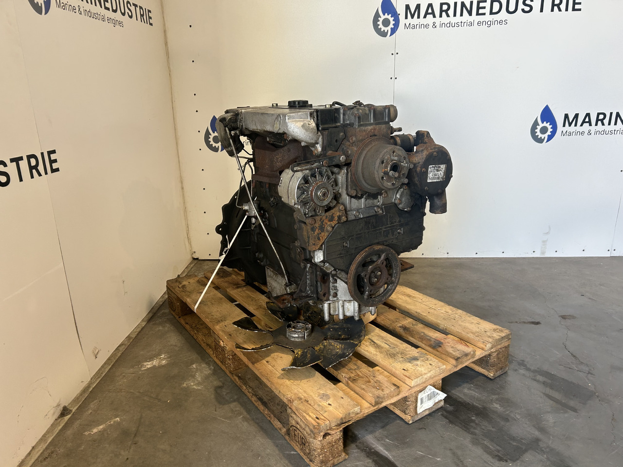 Perkins 1004-4 AA70274 - Motor für Baumaschine: das Bild 1 Perkins 1004-4 AA70274 - Motor für Baumaschine: das Bild 1