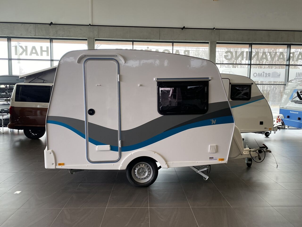 Wohnwagen neu kaufen Niewiadów NT-SPRINT sandwich caravan kemping: das Bild 11