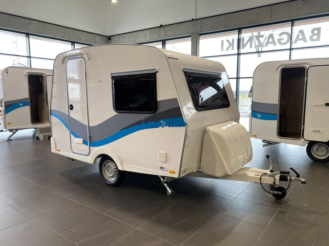 Wohnwagen neu kaufen Niewiadów NT-SPRINT sandwich caravan kemping: das Bild 14