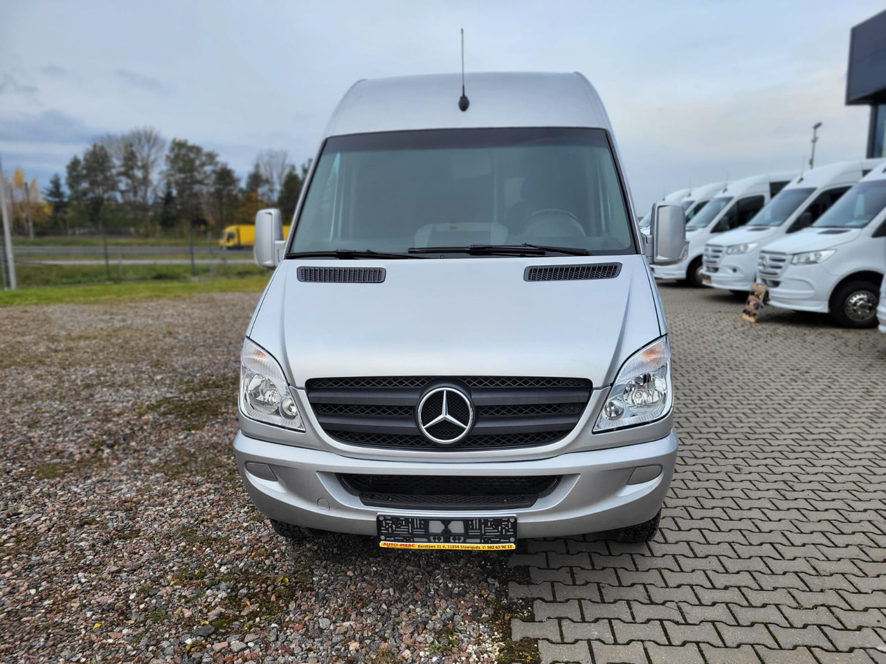 Mercedes-Benz Sprinter 519 CDI 24 places + 4 standing - Überlandbus: das Bild 3 Mercedes-Benz Sprinter 519 CDI 24 places + 4 standing - Überlandbus: das Bild 3