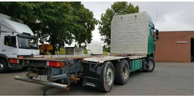 DAF XF105-460Super Spacs Cap G.Haus/Hoch Retarder - Holztransporter: das Bild 4 DAF XF105-460Super Spacs Cap G.Haus/Hoch Retarder - Holztransporter: das Bild 4