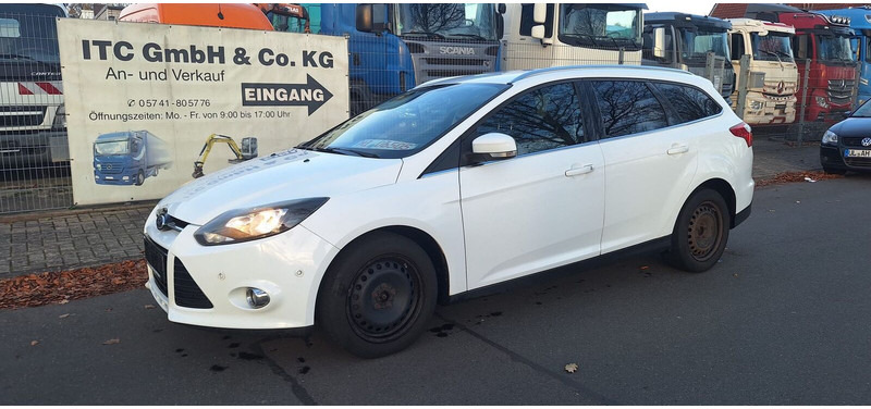 Ford Focus - PKW: das Bild 2 Ford Focus - PKW: das Bild 2