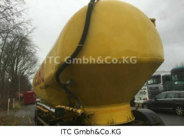 Huffermann Heitling Futter Silo - Tankauflieger: das Bild 3 Huffermann Heitling Futter Silo - Tankauflieger: das Bild 3