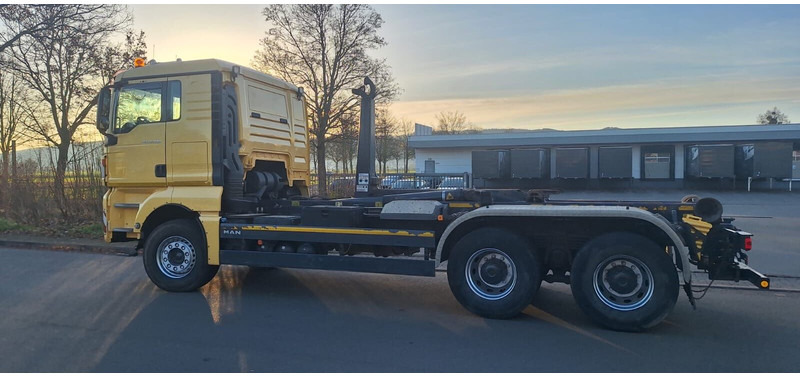 MAN 26.480 TGX - Abrollkipper: das Bild 4 MAN 26.480 TGX - Abrollkipper: das Bild 4