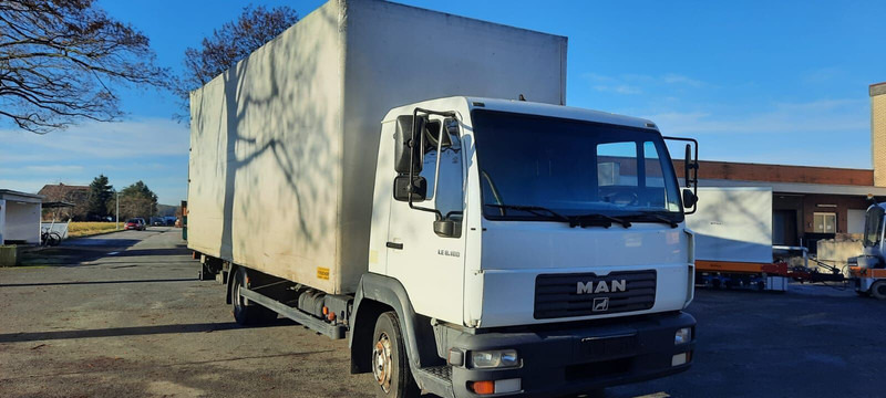 MAN L2000 - Koffer LKW: das Bild 3 MAN L2000 - Koffer LKW: das Bild 3