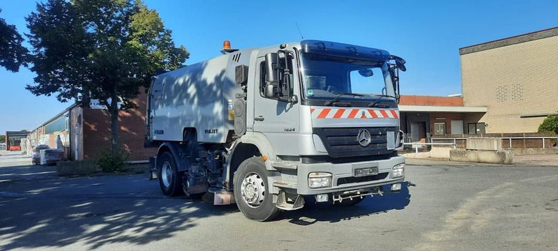 Mercedes-Benz 1824 Axor 1-Hand - Kehrmaschine: das Bild 2 Mercedes-Benz 1824 Axor 1-Hand - Kehrmaschine: das Bild 2