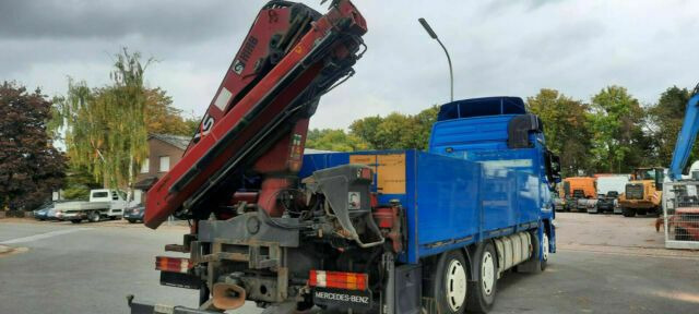 Mercedes-Benz 2544 Pritsche mit Kran Hiab XS am Heck - Pritsche LKW, Autokran: das Bild 4 Mercedes-Benz 2544 Pritsche mit Kran Hiab XS am Heck - Pritsche LKW, Autokran: das Bild 4