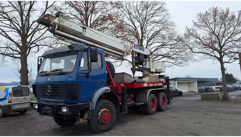 Mercedes-Benz 2629 AK Motorwagen mit Kran Dachdeckerkran6x6 - Autokran: das Bild 2 Mercedes-Benz 2629 AK Motorwagen mit Kran Dachdeckerkran6x6 - Autokran: das Bild 2