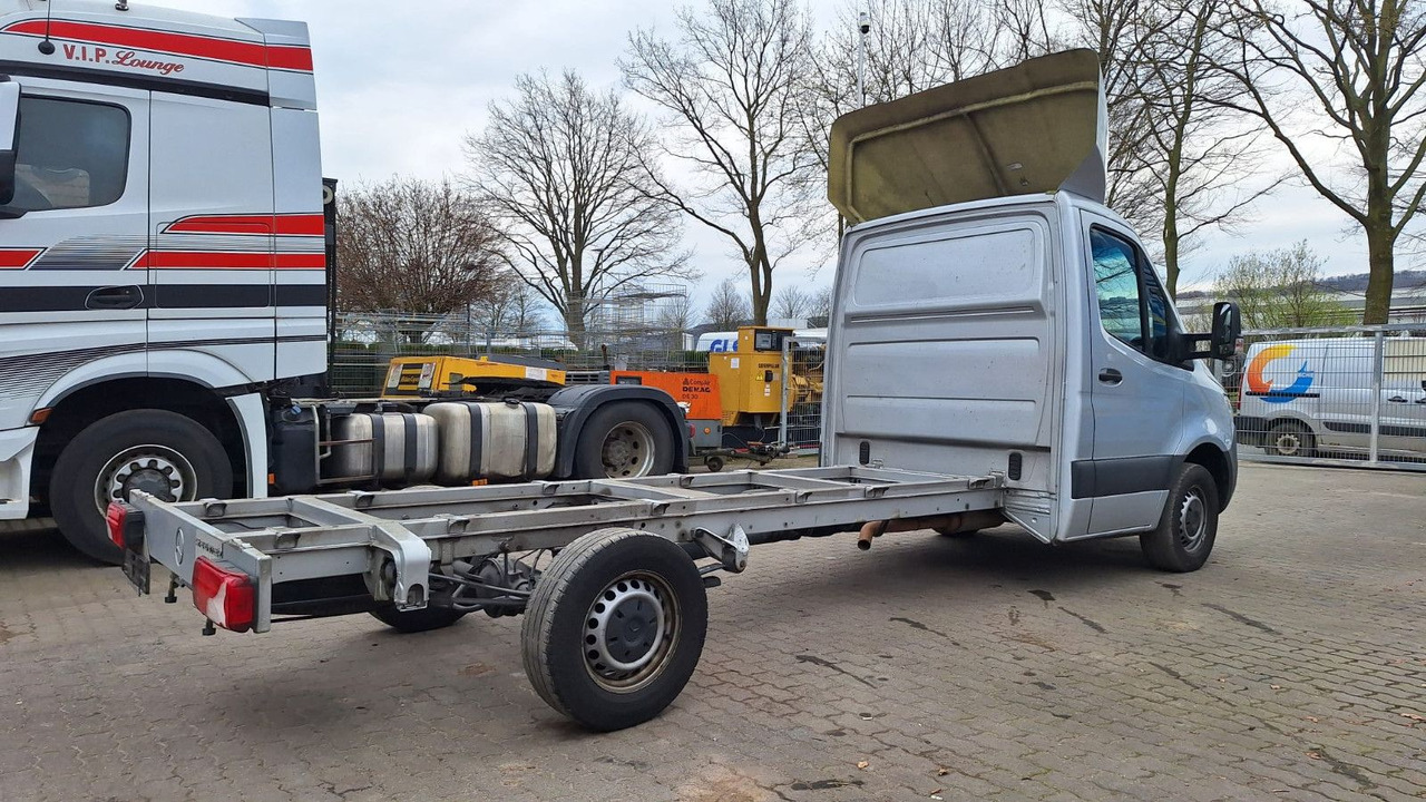 Mercedes-Benz Fahrgestell 316 - Fahrgestell LKW: das Bild 4 Mercedes-Benz Fahrgestell 316 - Fahrgestell LKW: das Bild 4