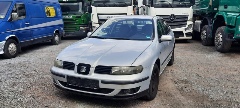 SEAT Toledo Signo 1,8 20V Autom - PKW: das Bild 2 SEAT Toledo Signo 1,8 20V Autom - PKW: das Bild 2
