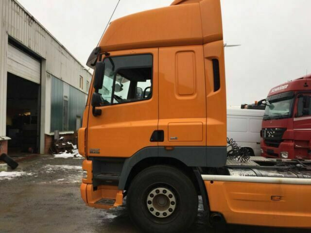 DAF CF85-410 G.Haus 2xBett ZF/Schalter 2-Kreishydr - Sattelzugmaschine: das Bild 2 DAF CF85-410 G.Haus 2xBett ZF/Schalter 2-Kreishydr - Sattelzugmaschine: das Bild 2