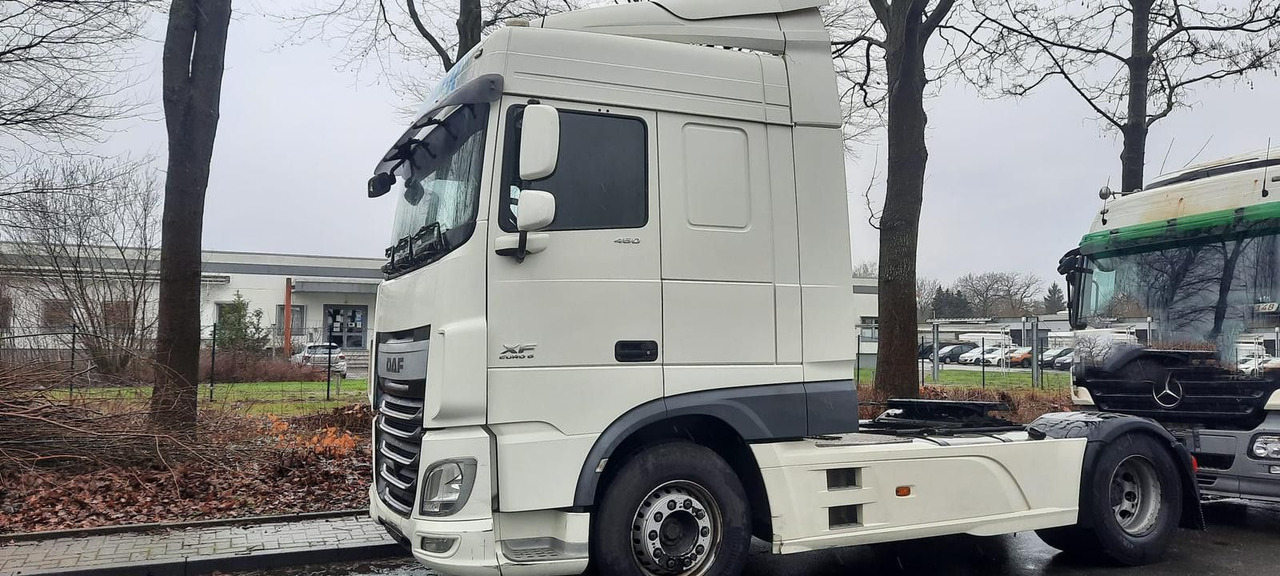 DAF XF106-460FT SZM Spoiler - Sattelzugmaschine: das Bild 2 DAF XF106-460FT SZM Spoiler - Sattelzugmaschine: das Bild 2