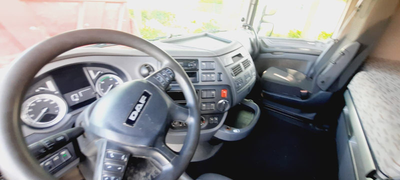 DAF XF106-460PS 1-Hand - Sattelzugmaschine: das Bild 5 DAF XF106-460PS 1-Hand - Sattelzugmaschine: das Bild 5