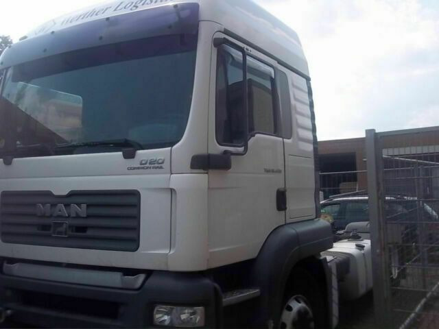 MAN 18.390 SZM G.Haus Klima ZF-Schalter - Sattelzugmaschine: das Bild 2 MAN 18.390 SZM G.Haus Klima ZF-Schalter - Sattelzugmaschine: das Bild 2