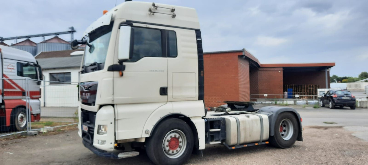 MAN TGX 18.440PS Kipperhyd. 1-Hand - Sattelzugmaschine: das Bild 1 MAN TGX 18.440PS Kipperhyd. 1-Hand - Sattelzugmaschine: das Bild 1